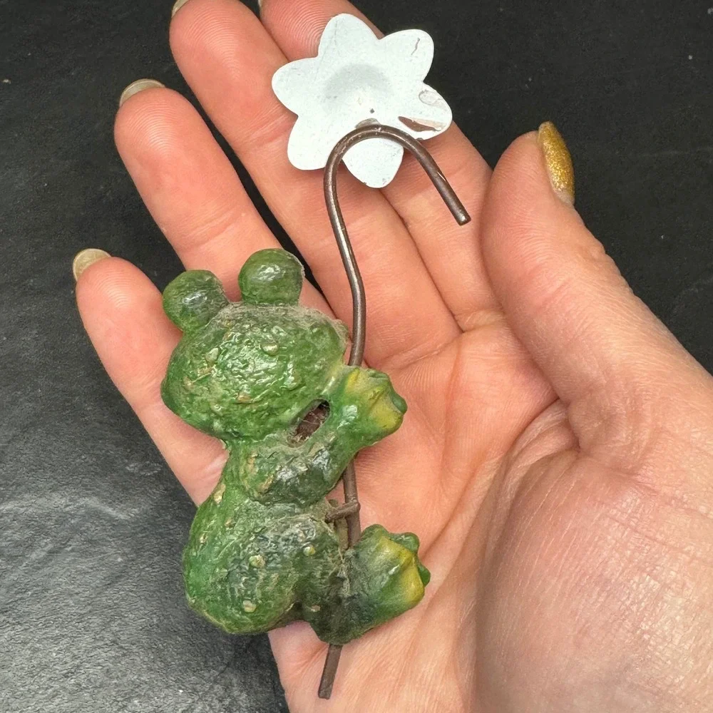 Green Frog Figurine with Blue‎ Flower Miniature Garden Decor Pot Sitter4.5 Inch